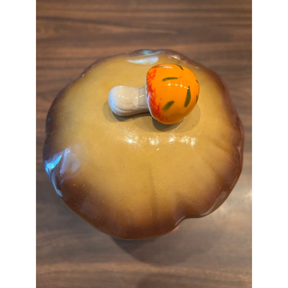 Vintage 1978 Sears & Roebuck Ceramic Mushroom Canister Embossed Cookie Jar - Picture 3 of 12